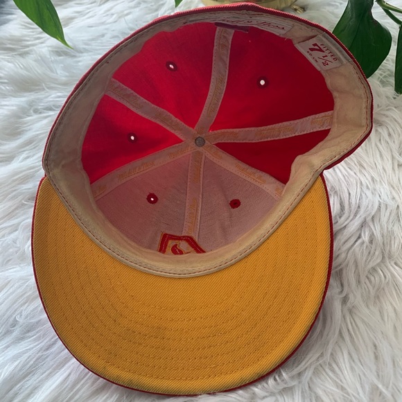 Vintage Mitchell & Ness Red Atlanta Flames Hat - Picture 4 of 6